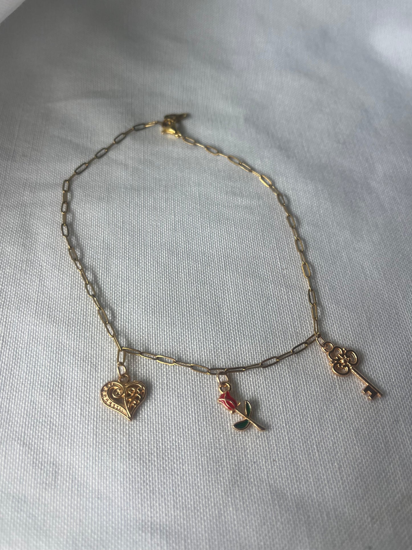 COLLIER LOVE SPELL