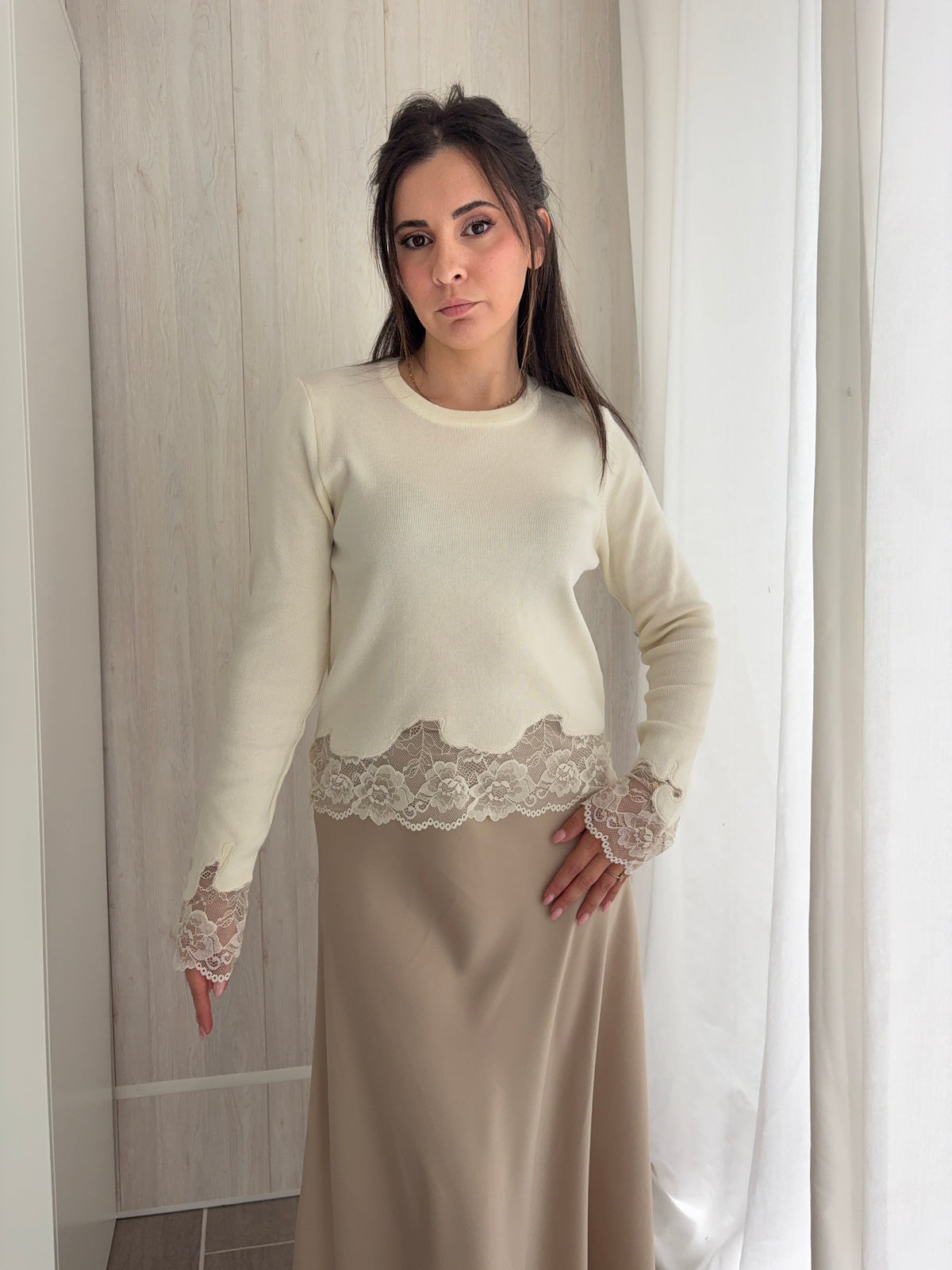 Pull Livia – Blanc & dentelle