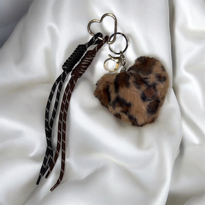 GRIGRI DE SAC ET  PORTE CLÉS
