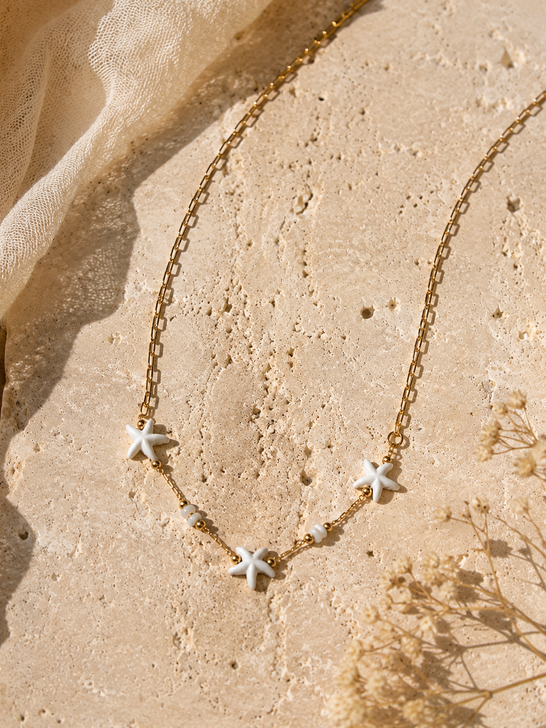 🌴 Collier White Riviera